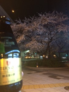 ビールと桜